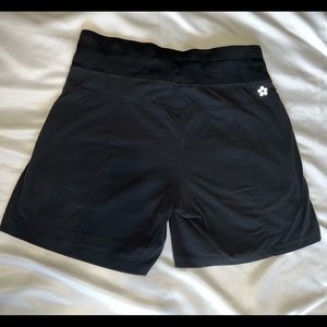 Black Stretchable Drawstring Workout Shorts